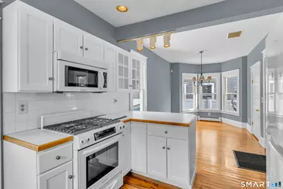 40 Elm Street, Branford, CT 06405 - Photo 13