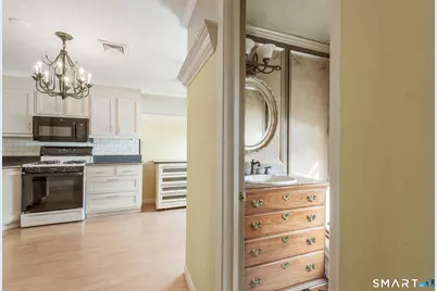 25 Willow Green Way #25, Glastonbury, CT 06033 - Photo 9