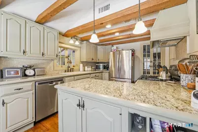 402 Boston Street, Guilford, CT 06437 - Photo 7