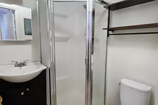 96 W Main St, Milford, CT 06460 - Photo 7