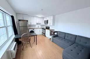 8 Wardwell St, Stamford, CT 06902 - Photo 3