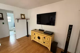 8 Wardwell St, Stamford, CT 06902 - Photo 7