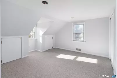 37 Gaymoor Drive, Stamford, CT 06907 - Photo 13