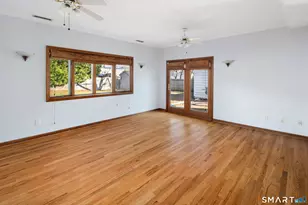 37 Gaymoor Dr, Stamford, CT 06907 - Photo 9