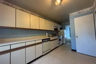 133 Florence Rd, Branford, CT 06405 - Photo 3