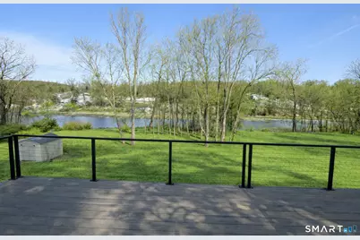 20 North Lake Shore Drive, Brookfield, CT 06804 - Photo 9