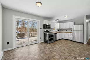 23 Versailles Rd, Lisbon, CT 06351 - Photo 5