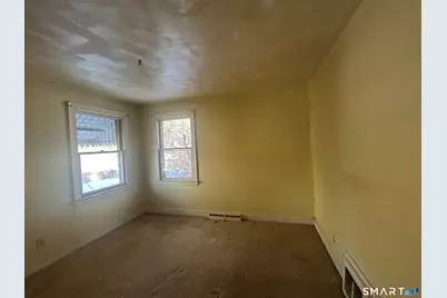 40 Houston Street, Waterbury, CT 06704 - Photo 9