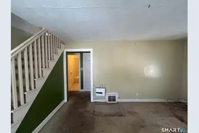 40 Houston Street, Waterbury, CT 06704 - Photo 7