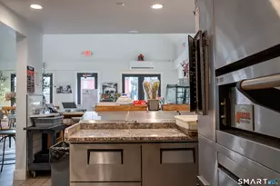 285 Main St, Wethersfield, CT 06109 - Photo 15