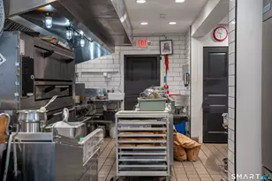 285 Main St, Wethersfield, CT 06109 - Photo 17