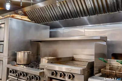 285 Main Street, Wethersfield, CT 06109 - Photo 21