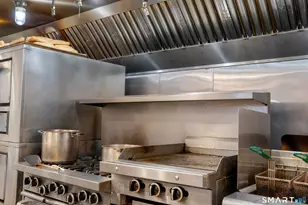 285 Main St, Wethersfield, CT 06109 - Photo 21