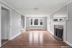 574 South Quaker Ln, West Hartford, CT 06110 - Photo 7