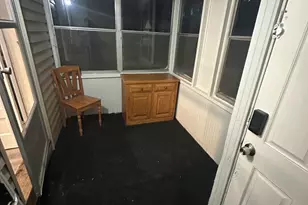 574 South Quaker Ln, West Hartford, CT 06110 - Photo 13