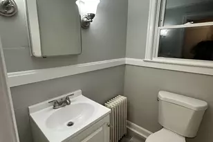 574 South Quaker Ln, West Hartford, CT 06110 - Photo 5