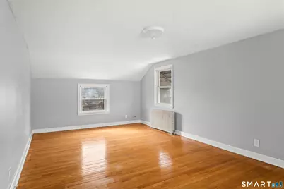 574 South Quaker Lane, West Hartford, CT 06110 - Photo 17