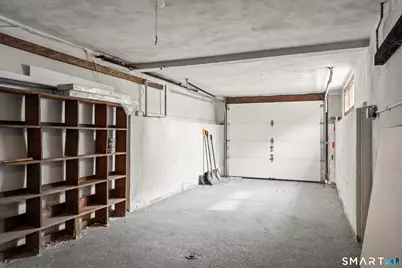 574 South Quaker Lane, West Hartford, CT 06110 - Photo 29