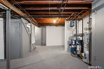 574 South Quaker Lane, West Hartford, CT 06110 - Photo 27