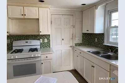 329 Bronson Road, Fairfield, CT 06890 - Photo 7