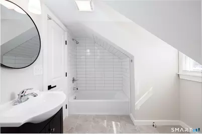 28 Aircraft Road #i, Southington, CT 06489 - Photo 11