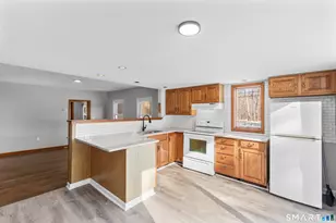 373 Collinsville Rd, Farmington, CT 06085 - Photo 5