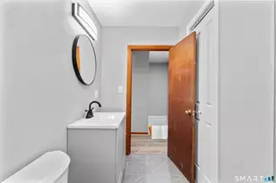 373 Collinsville Rd, Farmington, CT 06085 - Photo 19