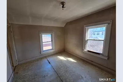 128 Portsea Street, New Haven, CT 06519 - Photo 11