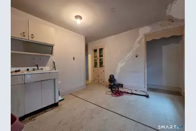 128 Portsea Street, New Haven, CT 06519 - Photo 9