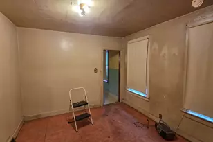 128 Portsea St, New Haven, CT 06519 - Photo 7