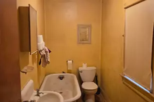 128 Portsea St, New Haven, CT 06519 - Photo 3