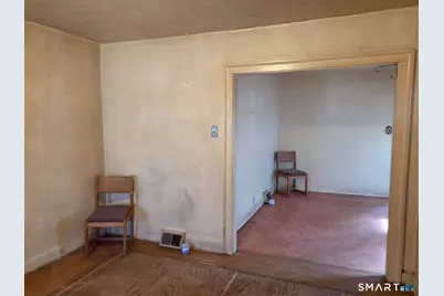 128 Portsea Street, New Haven, CT 06519 - Photo 5