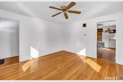 425 Piedmont Street, Waterbury, CT 06706 - Photo 13