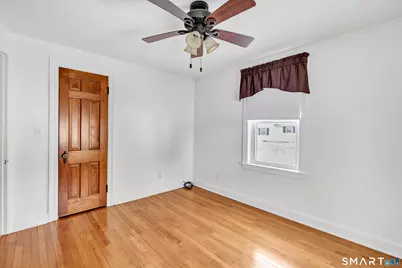 425 Piedmont Street, Waterbury, CT 06706 - Photo 17