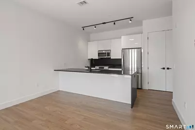 78 Unquowa Place, Fairfield, CT 06824 - Photo 3