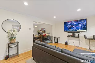 34 4th St, Stamford, CT 06905 - Photo 5