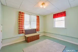 93 Pleasant View Dr, Killingly, CT 06241 - Photo 17