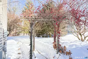 93 Pleasant View Dr, Killingly, CT 06241 - Photo 25