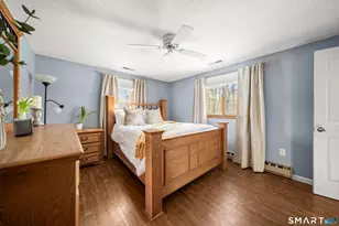 51 Barrett Rd, Enfield, CT 06082 - Photo 15