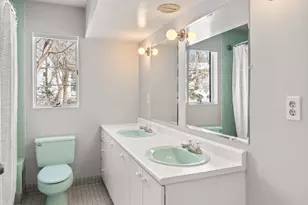 40 Tory Hill Ln, Norwalk, CT 06853 - Photo 15