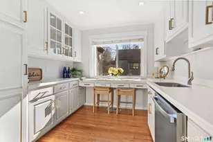 639 Onondaga Ln, Stratford, CT 06614 - Photo 7