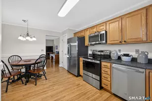 64 Scotch Cap Rd, Waterford, CT 06375 - Photo 9