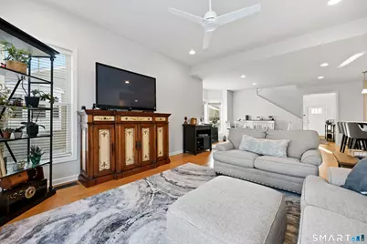 909 Tillinghast Drive #909, Oxford, CT 06478 - Photo 17