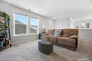 909 Tillinghast Dr, Oxford, CT 06478 - Photo 33