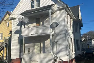 727 Iranistan Ave, Bridgeport, CT 06605 - Photo 1