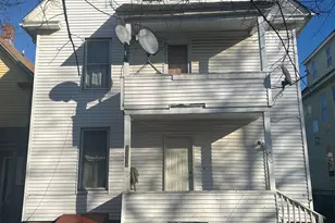 727 Iranistan Ave, Bridgeport, CT 06605 - Photo 3