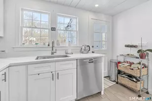 70 Cranbury Rd, Norwalk, CT 06851 - Photo 19