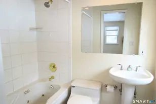 36 Village Dr, New Canaan, CT 06840 - Photo 15