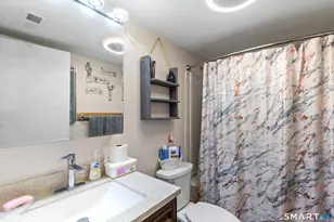 140 Thompson St, East Haven, CT 06513 - Photo 15