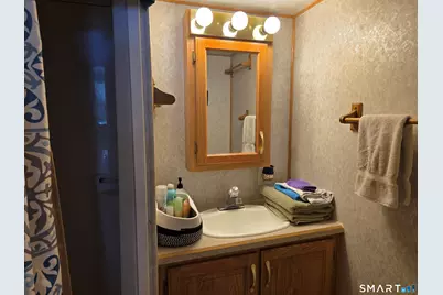 262 L-80 Shetucket Turnpike, Griswold, CT 06351 - Photo 9